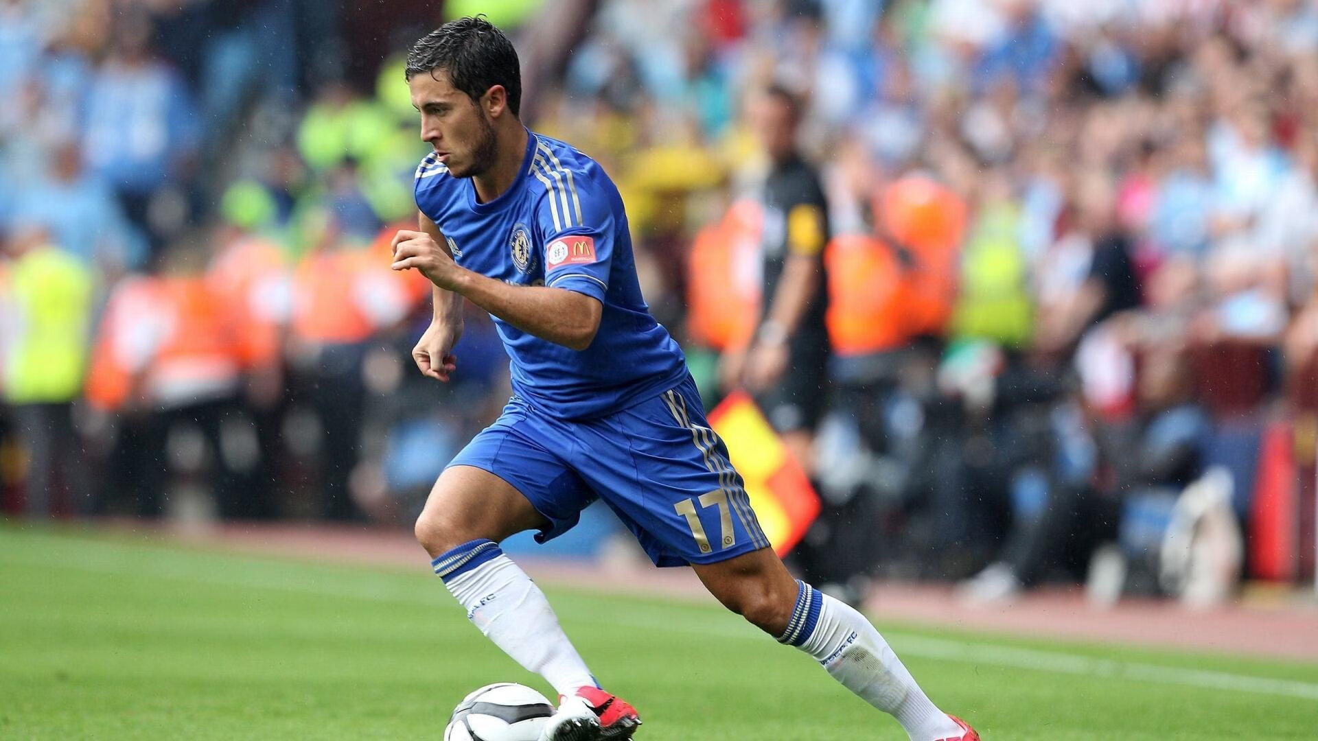 九游下载官网-巴黎圣日耳曼完胜主场，提前锁定法甲冠军